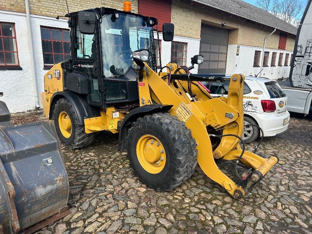 Caterpillar 906 Încărcător pe roți 58.223 EUR