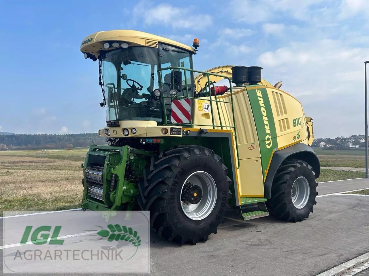 E-FARM: Krone BiG X 600 - Savaeigis pašarų smulkintuvas - id 1CGGXLC - 97 000 € - Gamybos metai: 2013 - Variklio darbo valandos: 5 497,Variklio galia (AG): 600,Vokietija