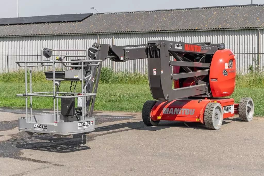 Manitou 170 aetjl Self propelled platform €45,000