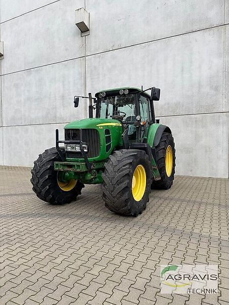 John Deere 7430 Premium Tractor 35.000 €