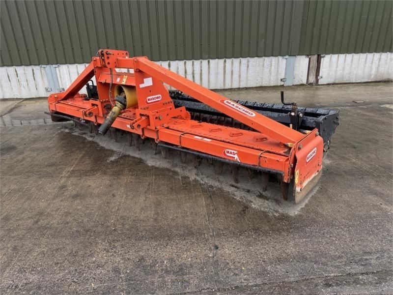 E-FARM: Maschio machio 4m powerharrow - Power harrow - id GNNE6RE - €6,626 - Year of construction: 1000 - United Kingdom