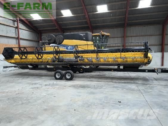 New Holland 35ft vario feet Header €17,263