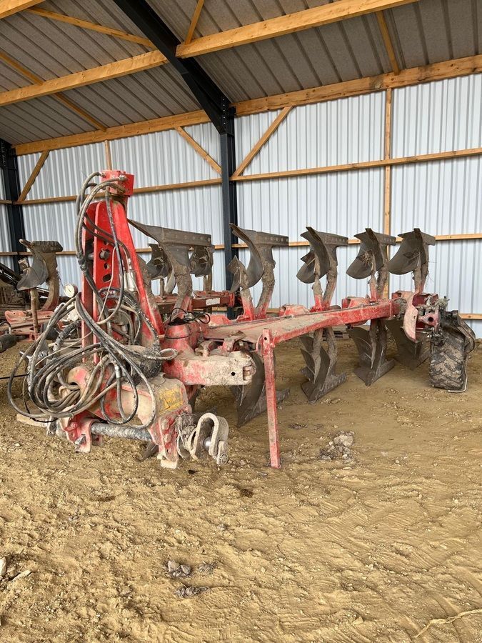 E-FARM: Kuhn varimaster 123 - Charrue - id JBGDM8H - 18 900 € - Année: 2016 - France