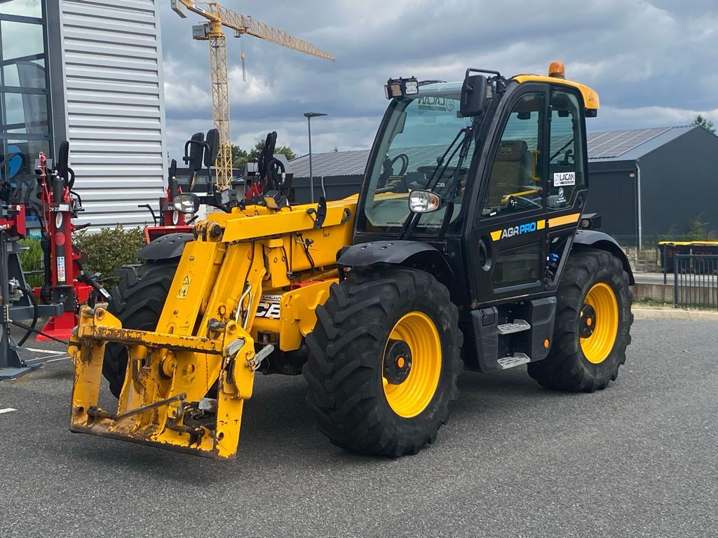 JCB 542-70 AGRI Manipulador telescópico 77.000 €