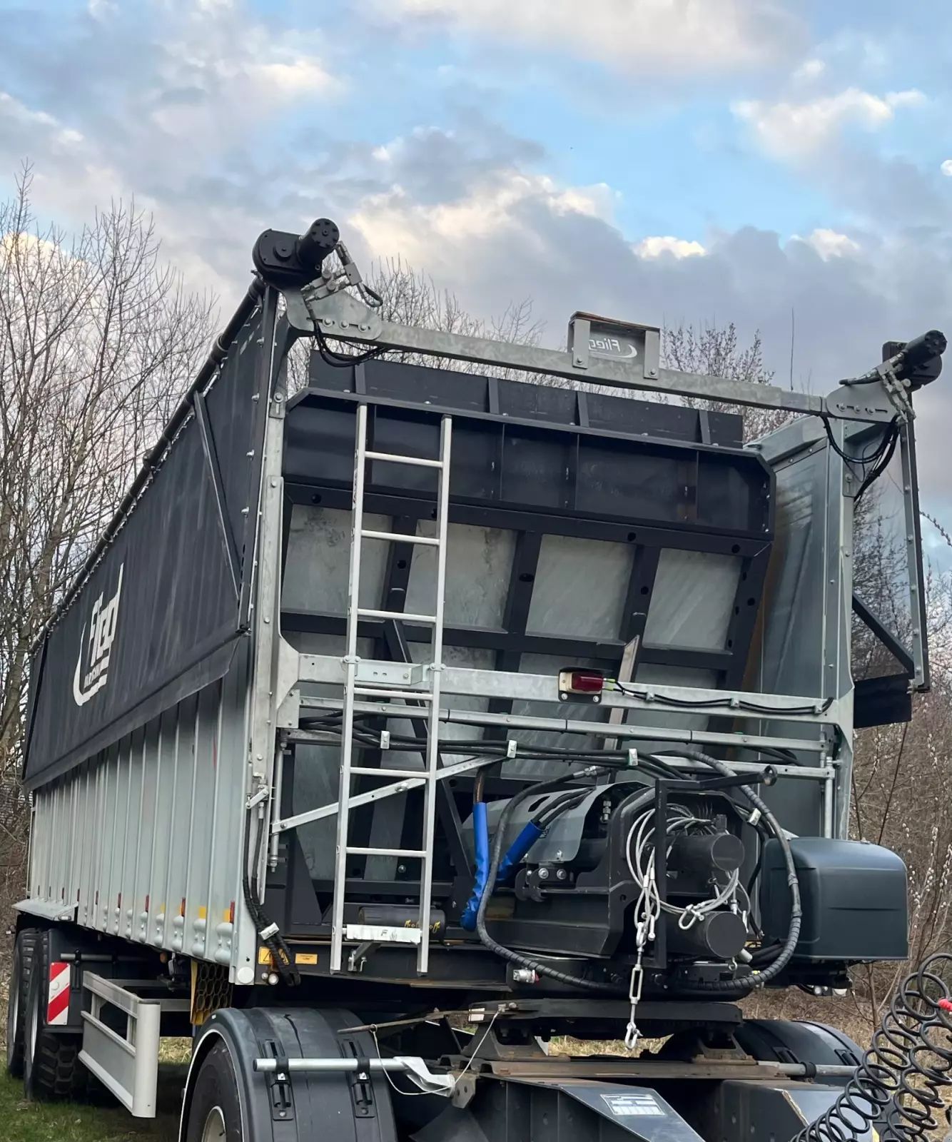Fliegl fliegl ass 298 asw für agro truck lkw auflieger (abschiebewagen häckselwagen kröger saw schubmax annaburger) Wózek paszowy 55 000 €