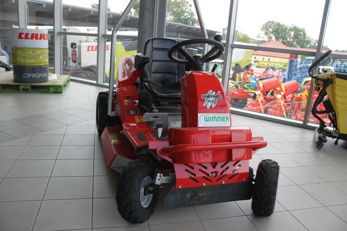 E-FARM: mowertech böschungsmäher - Cortasetos - id BGMMYHV - 8500 € - Año: 2023 - Horas: 2023,Austria