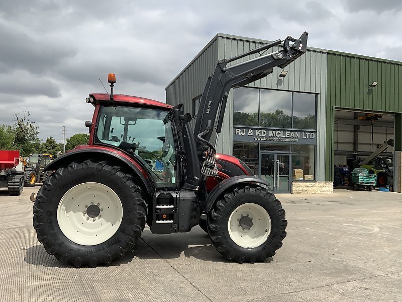 E-FARM: Valtra N174 Active - Traktor - id HGPVV3M - 76.704 € - Baujahr: 2020 - Abgelesene Motorstunden: 2.844,Vereinigtes Königreich