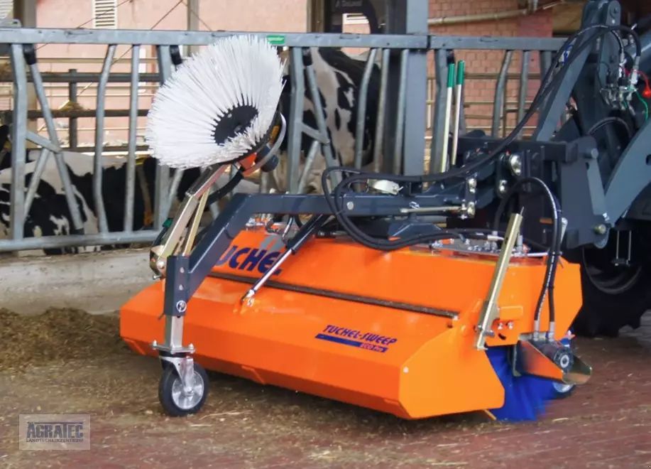 Tuchel eco pro 150 kehrmaschine Муниципальная техника 5 100 €