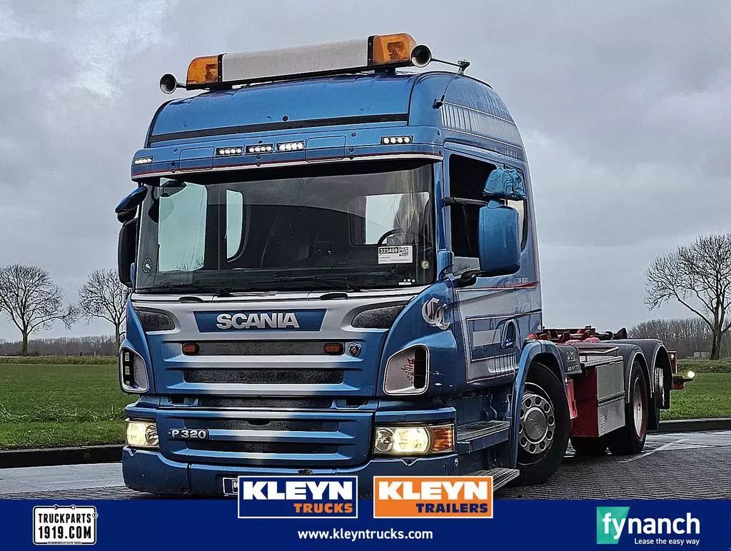Scania p320 low entry 6x2*4 hiab Rimorchio 17.950 €