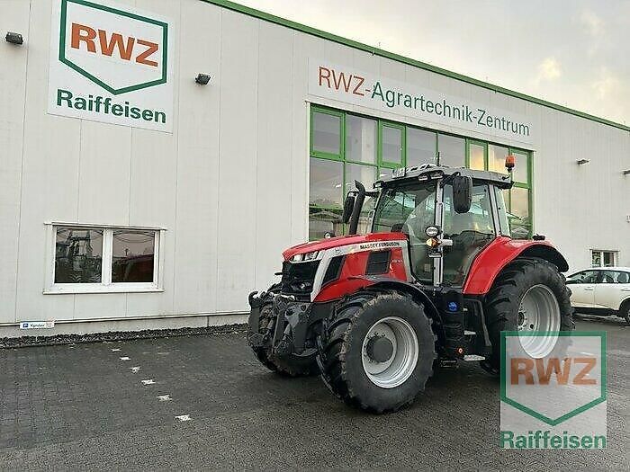 E-FARM: Massey Ferguson 6S.165 Exclusive - Traktor - id GXGDAF4 - 129 900 € - Rok produkcji: 2024 - Motogodziny: 310,Niemcy