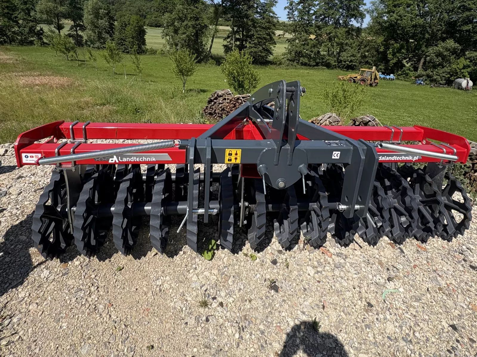 DA Landtechnik dragon front 300 prisma duo Walze