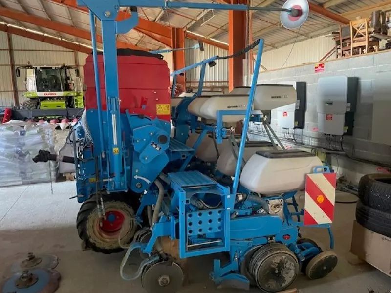 E-FARM: Monosem semoir monograine semoir 7rgs monosem - Einzelkornsämaschine - id AKYA7AW - 36.000 € - Baujahr: 2019 - Frankreich