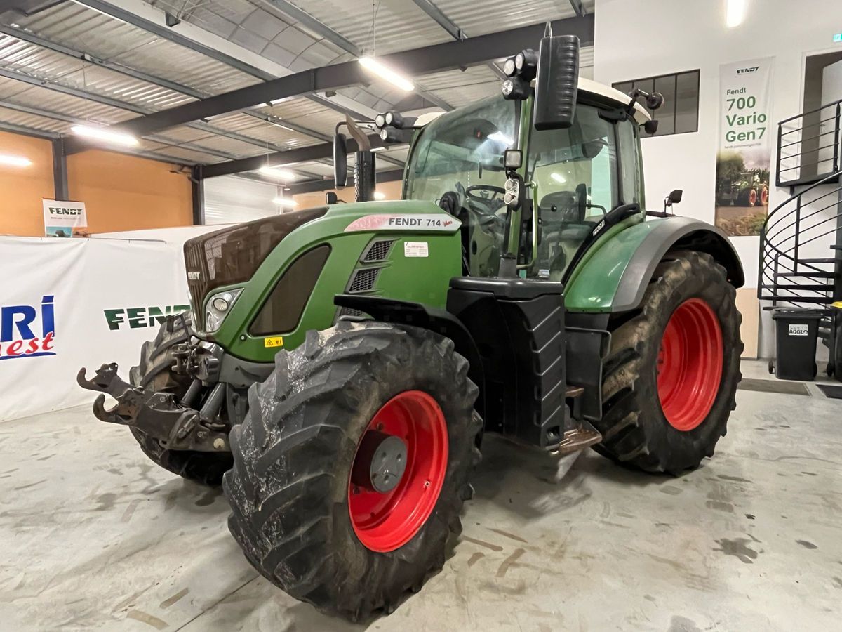 Fendt 714 Vario Profi Traktor 85 000 €