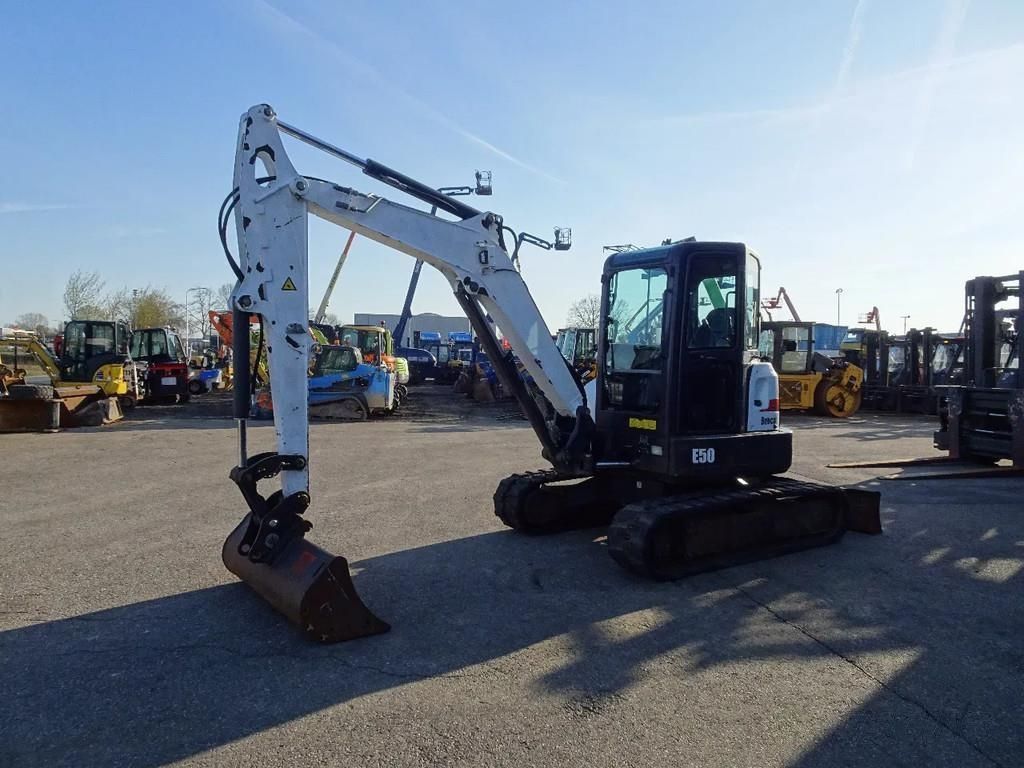 Bobcat E50 Mini escavatore 26.950 €