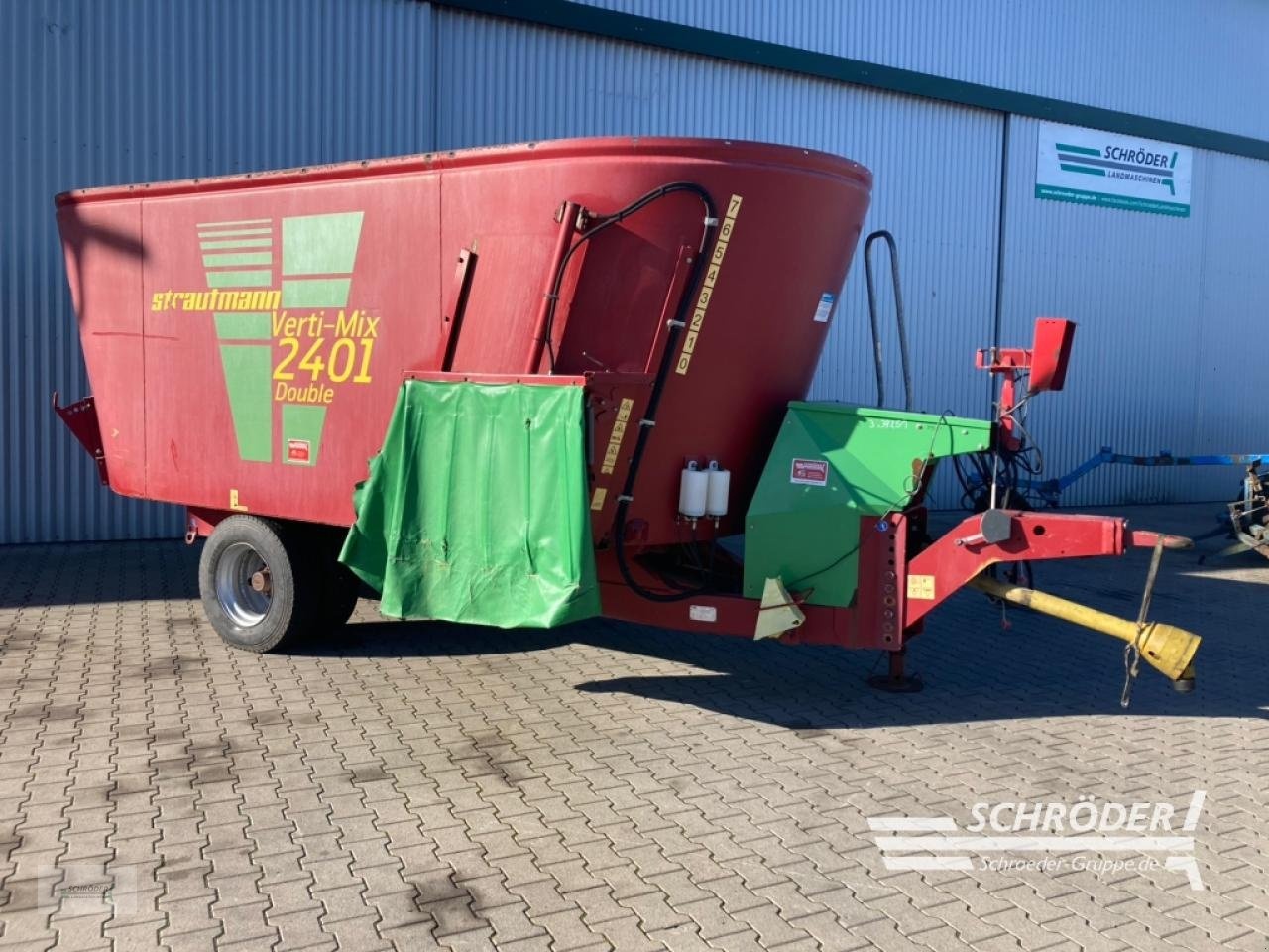 Strautmann verti mix 2401 double feedingwagon €15,900