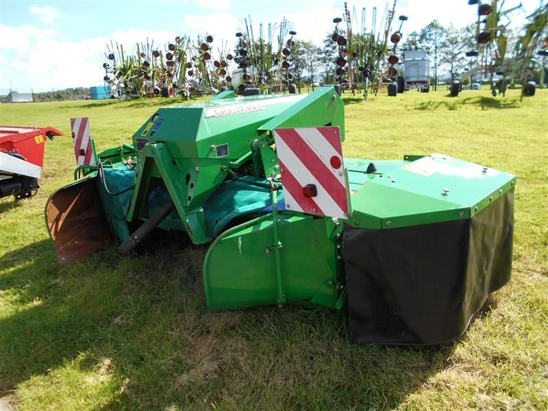 E-FARM: John Deere 131 - Segadora - id NZFPJGN - 6829 € - Año: 2011 - Reino Unido