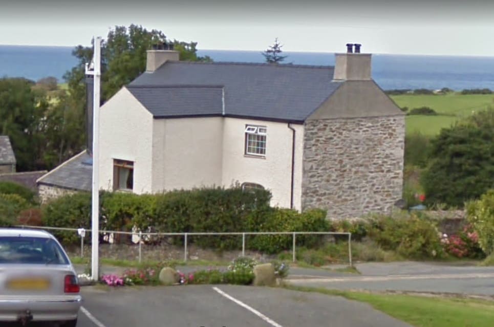 Clynnogfawr Mobile Service Post Office
