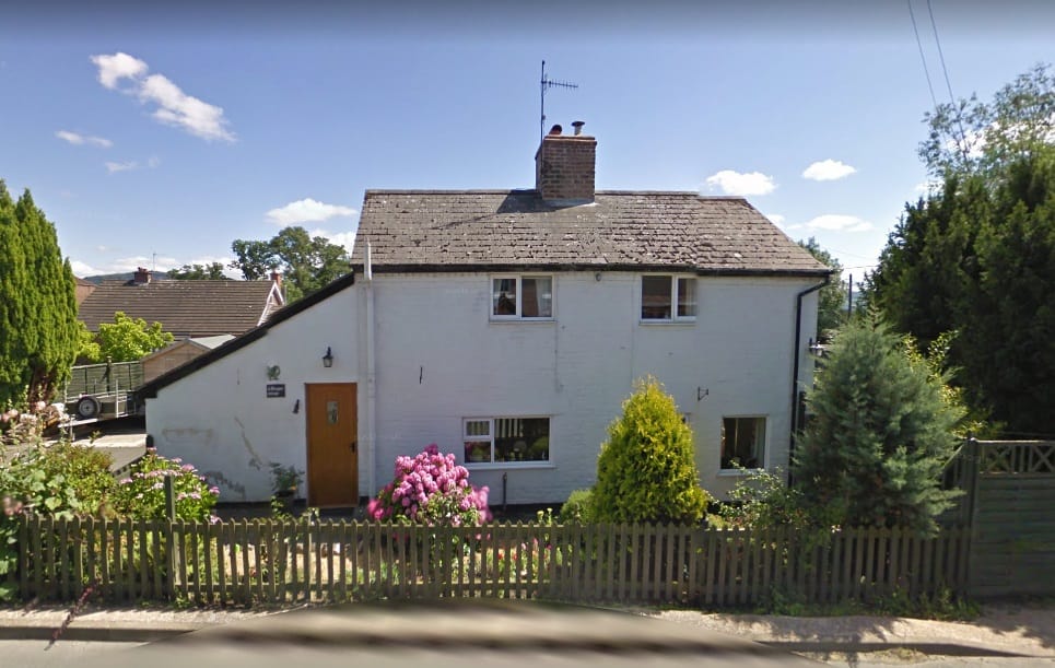 Arddleen Post Office