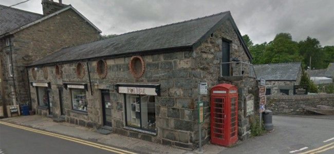Llanbedr Post Office