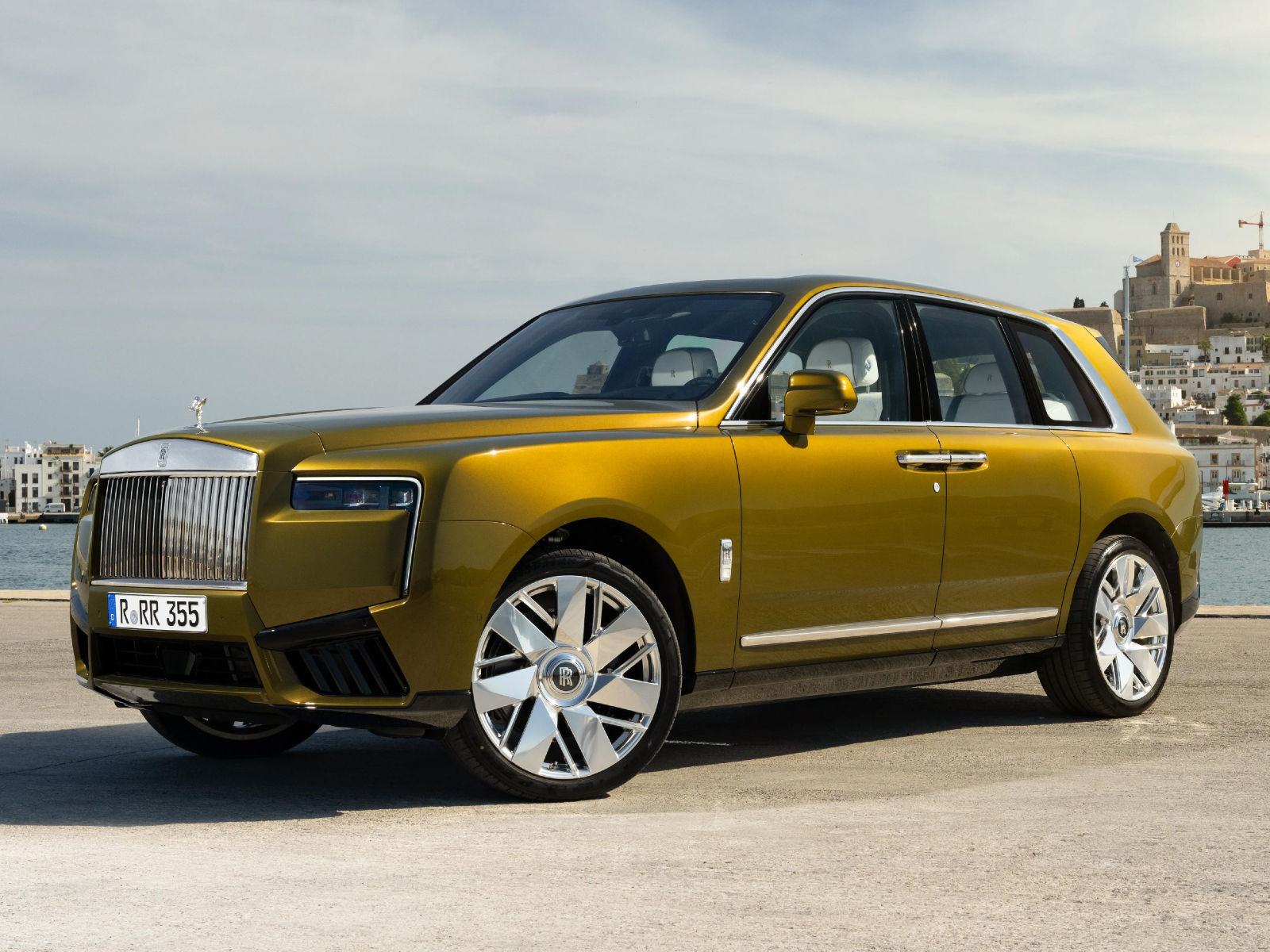 Chauffeured luxury car interior — GODDS Club ground mobility