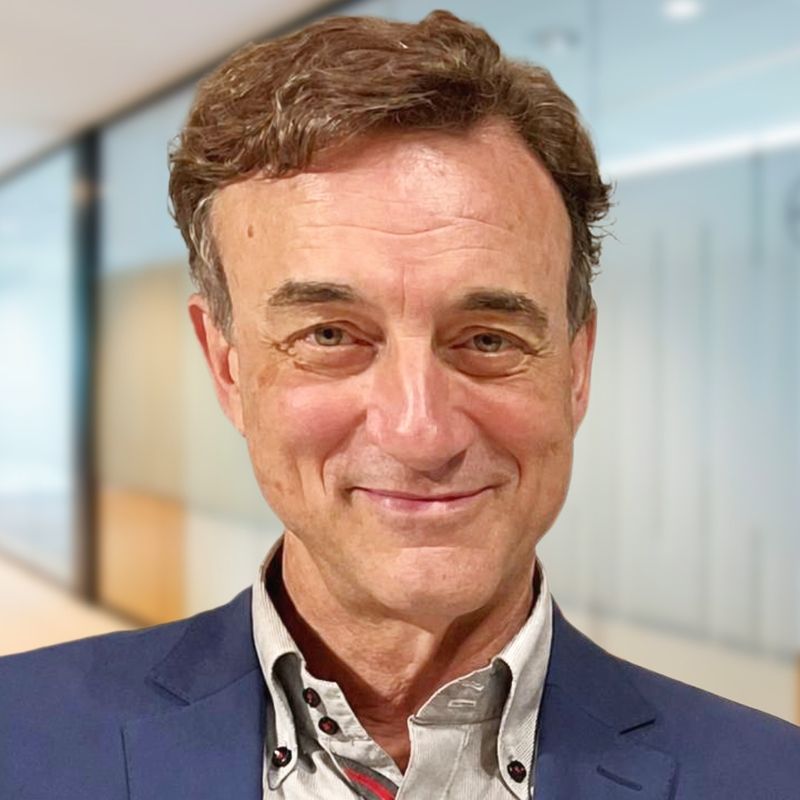 Peter Lyon