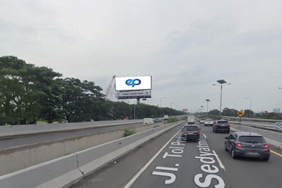 Jl. Tol Sediyatmo KM 27+000A, Jakarta Utara