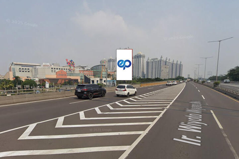 Jl. Laksamana Yos Sudarso (Samping Jembatan Pintu Masuk Mal Artha Gading), Jakarta Utara