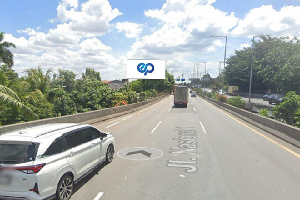 Tol Wiyoto Wiyono KM 14 + 200, Jakarta Utara