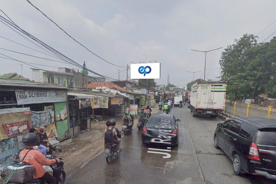 Jl. Raya Bekasi (Depan Mall PTC), Jakarta Timur