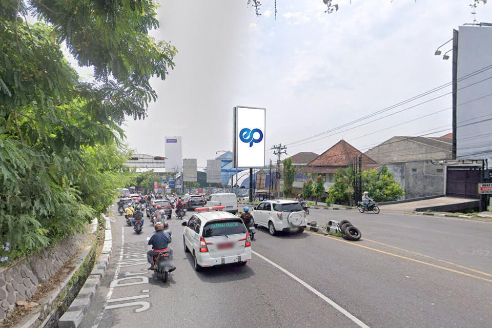 Jl. Dr. Wahidin Pertigaan Tentara Pelajar, Semarang