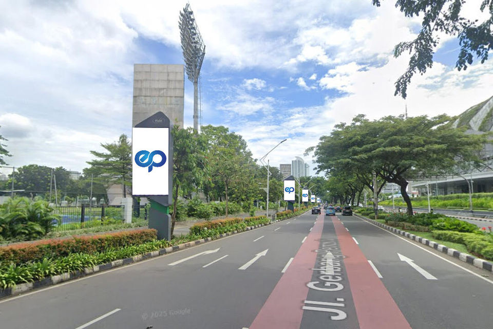 Videotron at LED Runner GBK - Jl Gerbang Pemuda, Jakarta Pusat