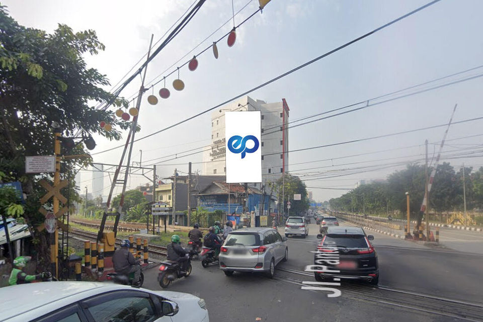 Billboard at JL. GUNUNG SAHARI (DEKAT MASPION PLAZA), Jakarta Utara