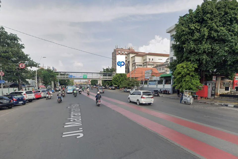 Billboard at JL. Matraman Raya (Kantor Pos), Jakarta Timur