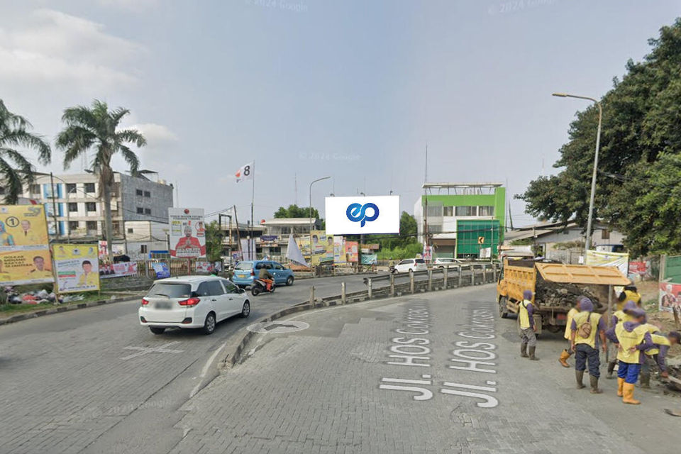 Billboard at Jl. Hos Cokroaminoto (Dekat SPBU dan Puri Beta Ciledug, Tangerang
