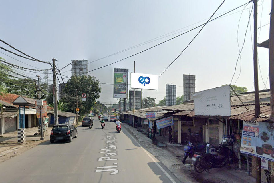 Jl. Raya Serpong (Perempatan Muncul), Tangerang Selatan