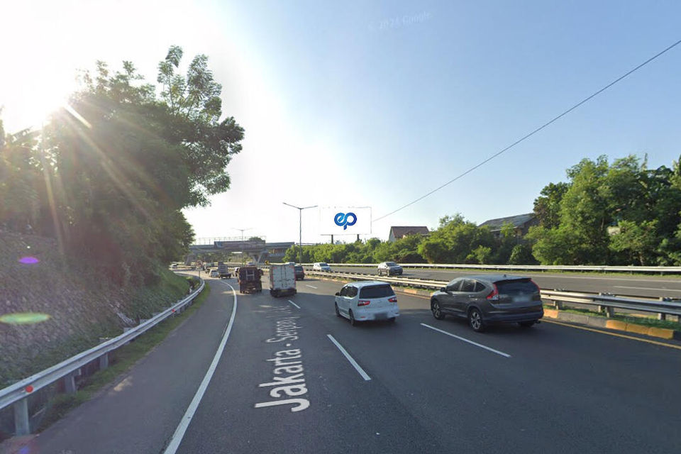 Billboard at Jl. Tol Jakarta Serpong KM 1,800, Tangerang Selatan