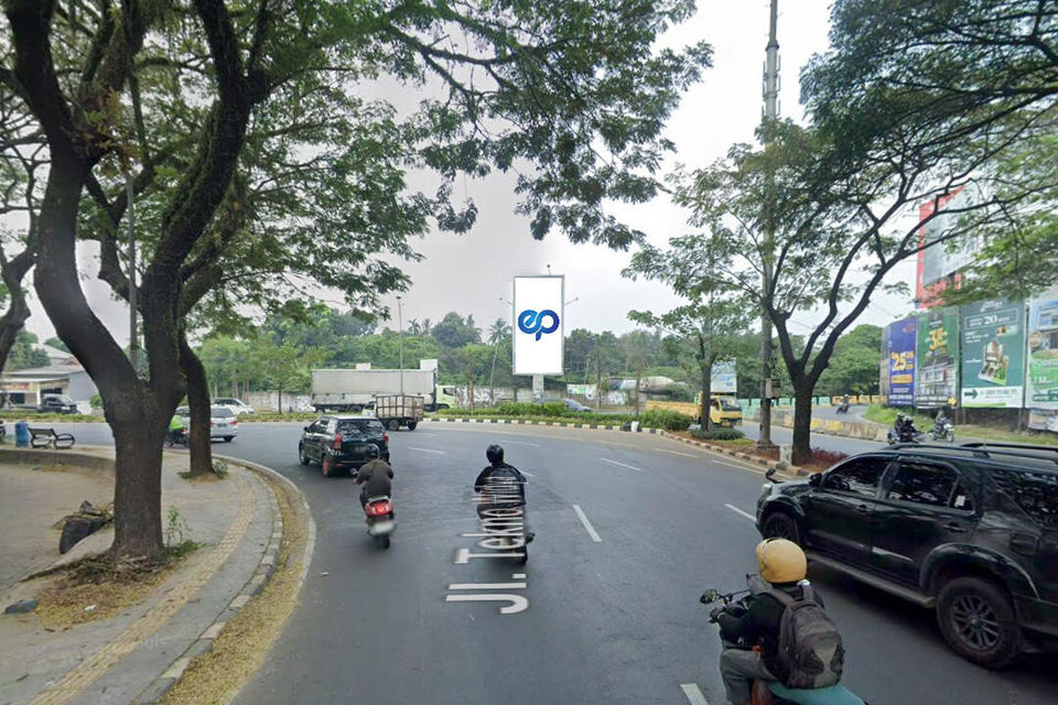 Billboard at Jl. Ciater Barat - Dekat Taman Tekno Kec. Serpong, Tangerang Selatan