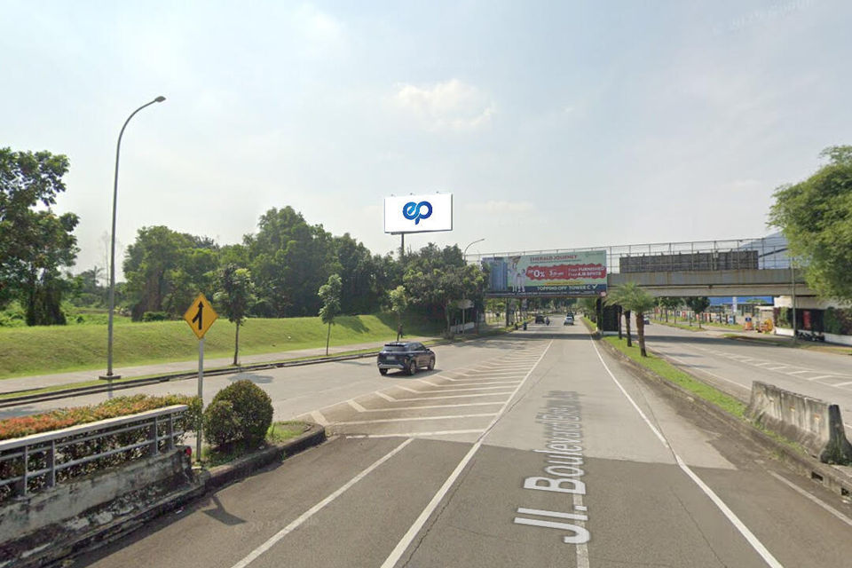 Billboard at Jl. Boulevard Bintaro Jaya, Tangerang Selatan