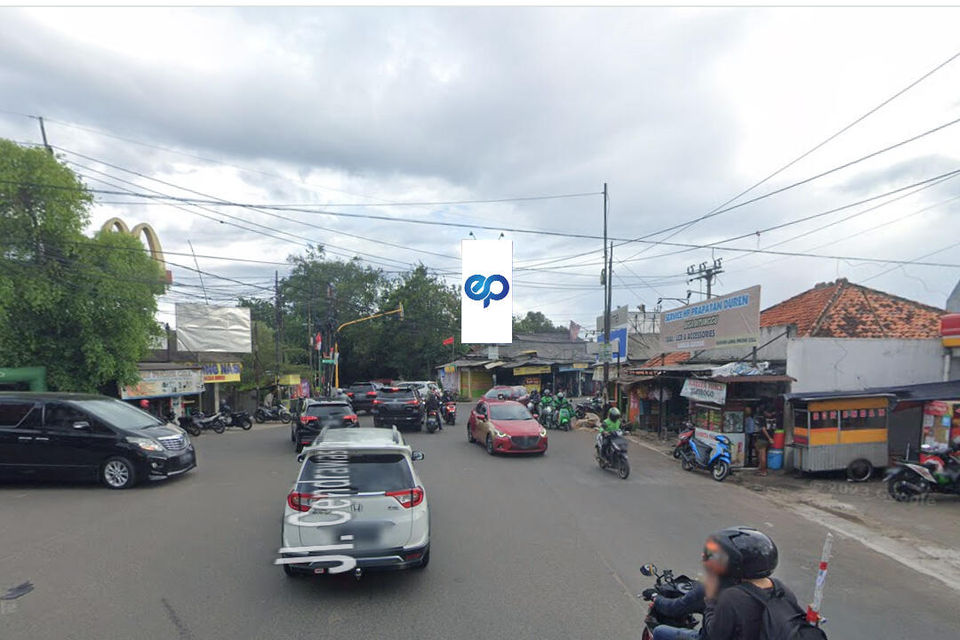 Billboard at Jl. Cendrawasih Raya, Sawah Lama Ciputat, Tangerang Selatan