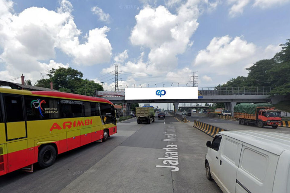 Billboard at Tol Tangerang Merak KM 31 +500 A (Gerbang Tol Cikupa), Tangerang