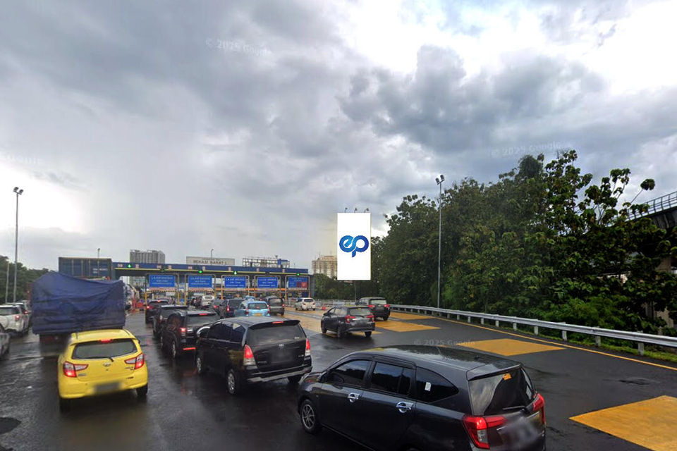 Billboard at Jl. Exit Tol Bekasi Barat (sebelum Gerbang Tol Satelit), Bekasi Barat
