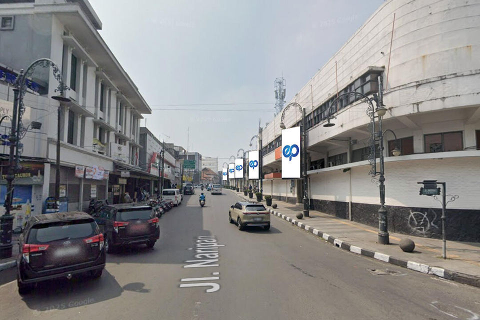 Videotron at JL. NARIPAN VIEW MENUJU BRAGA - JL. ASIA AFRIKA, Bandung