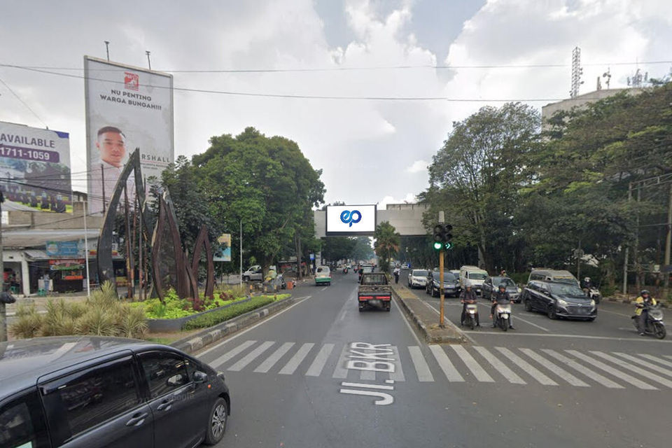 Videotron at JL. BKR (Muka B), Kota Bandung