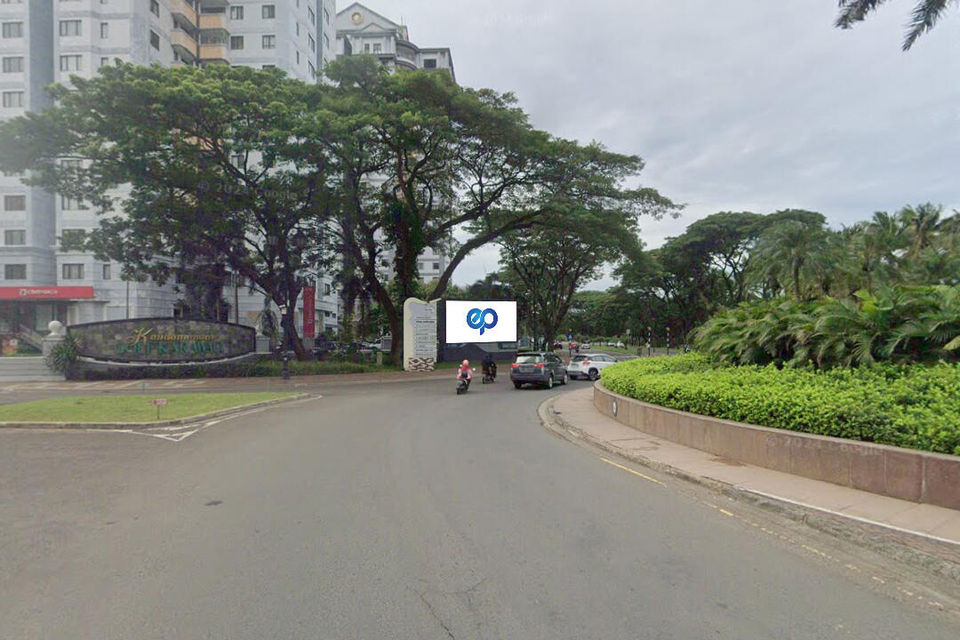 Videotron at Lippo Village Karawaci (LED A), Tangerang