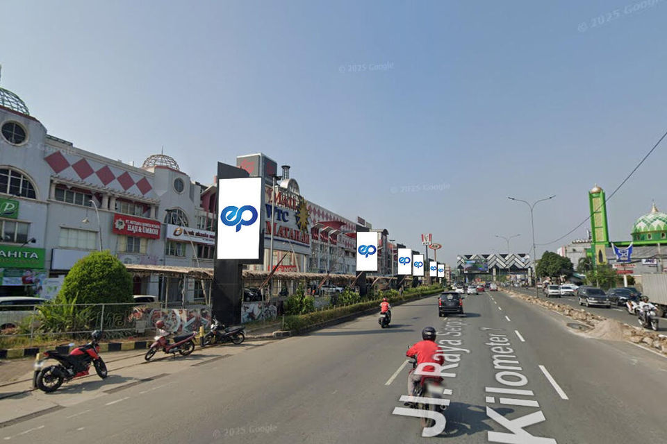 Videotron at Jl. Raya Serpong (WTC Matahari), Tangerang