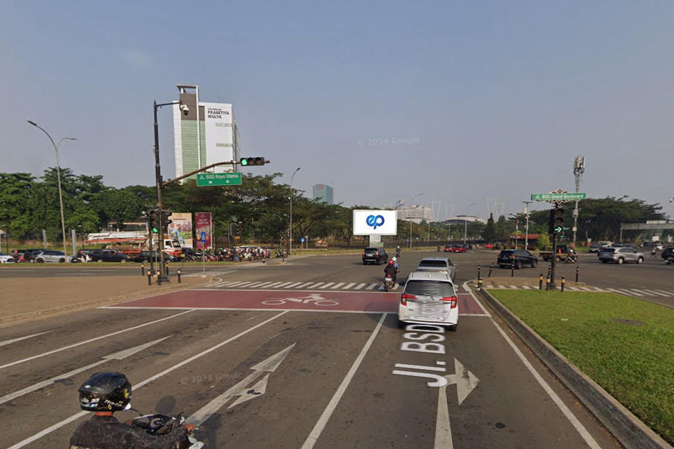 Videotron at Jl. Grand Boulevard Raya, Tangerang 