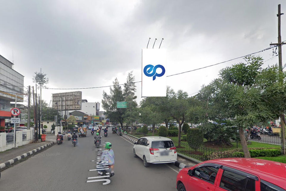 Billboard at Jl. Ir. H. Juanda (Taman Bulan-Bulan Stasiun Bekasi), Bekasi