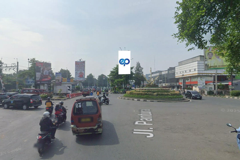 Billboard at Jl. Ir. H. Juanda (Taman Bulan-Bulan Stasiun Bekasi), Bekasi