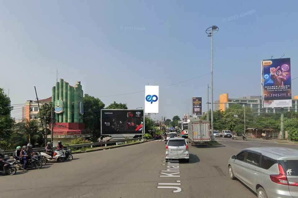 Billboard at Jl. HM Joyomartono (Depan BTC), Bekasi