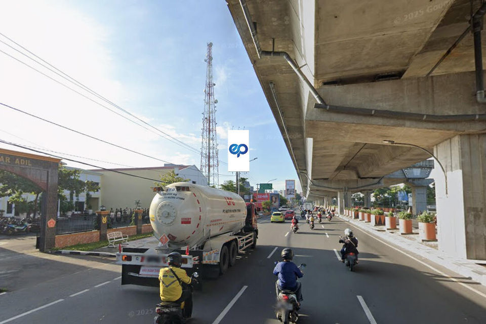 Billboard at JL. PENGAYOMAN - JL. A.P. PETTARANI, Makassar